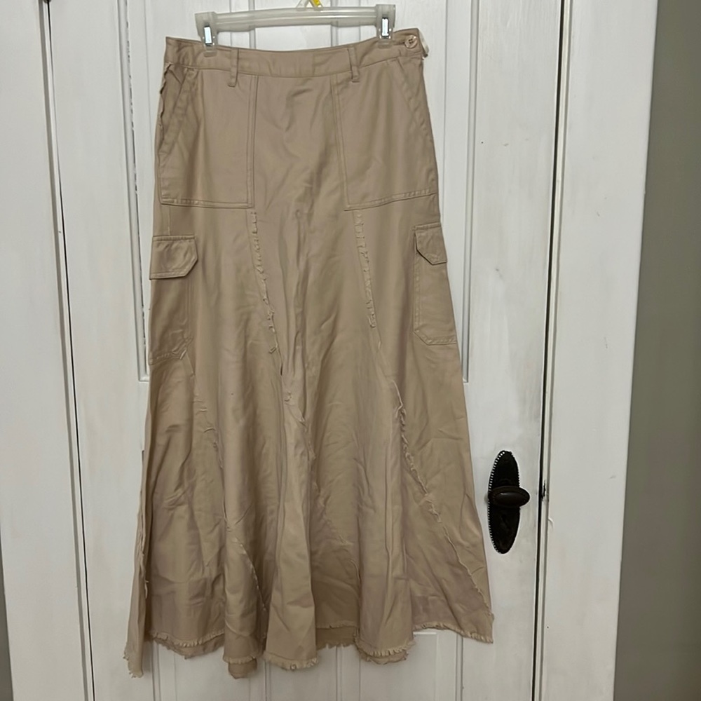Cream skirt